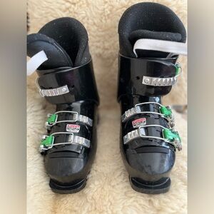 Green Menace 3.0 Grip Walk Kids Black Ski Boots Size 21.5 Length 259mm